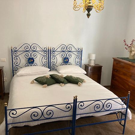 גוביו Casa Vacanze Il Borgo מראה חיצוני תמונה