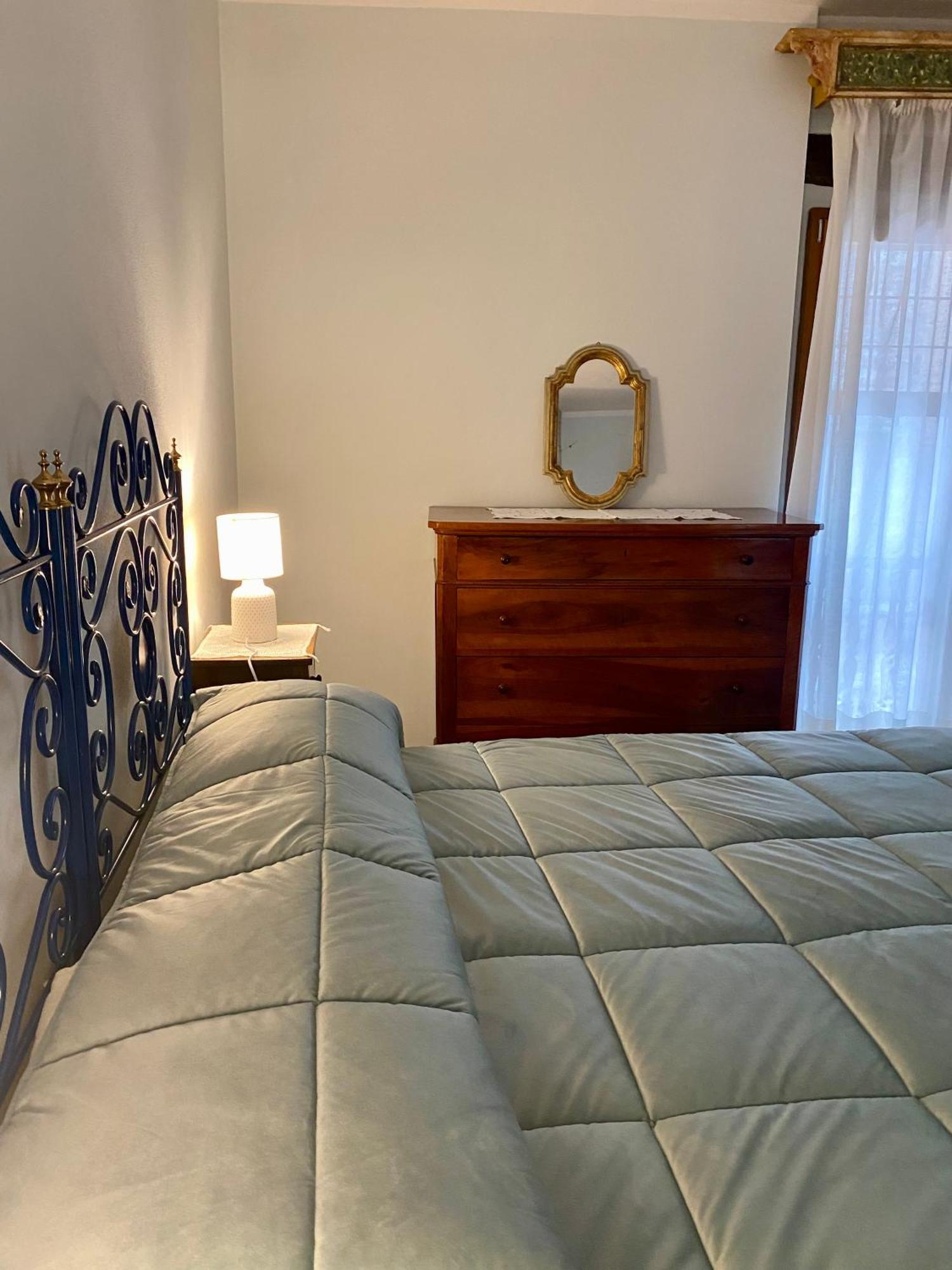 גוביו Casa Vacanze Il Borgo מראה חיצוני תמונה
