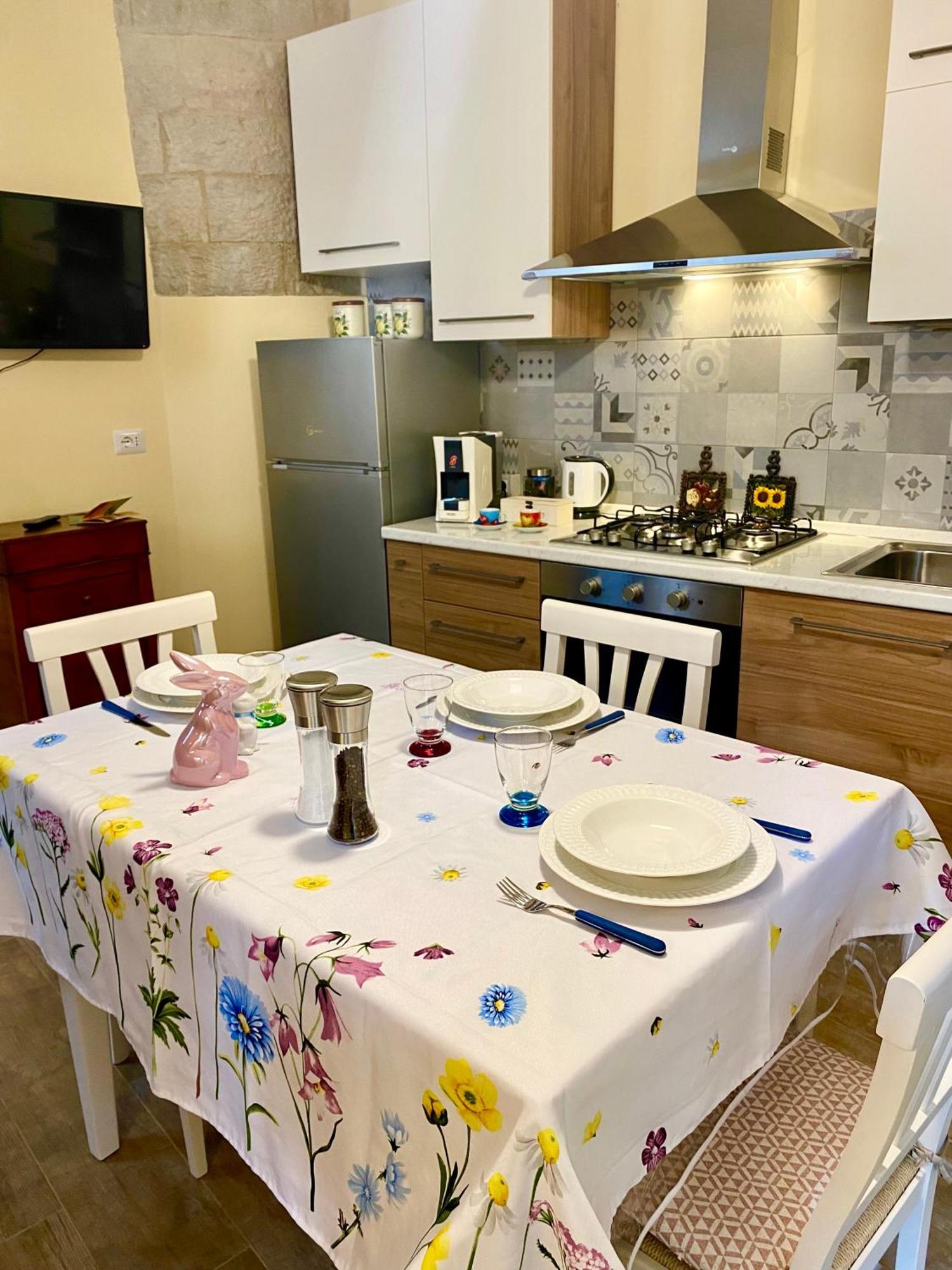 גוביו Casa Vacanze Il Borgo מראה חיצוני תמונה